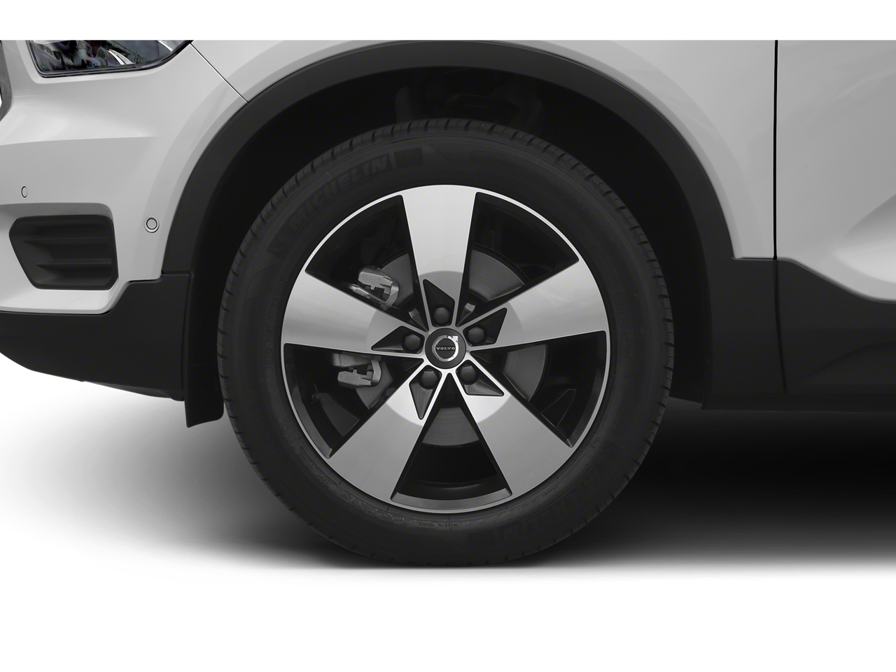 2021 Volvo XC40 T4 Momentum