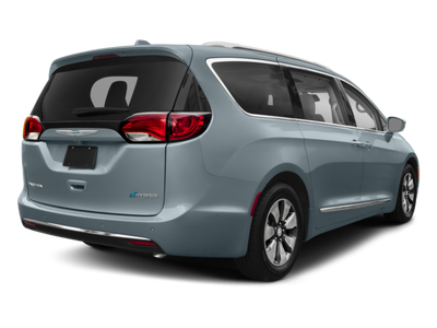 2017 Chrysler Pacifica Hybrid Hybrid Touring Plus