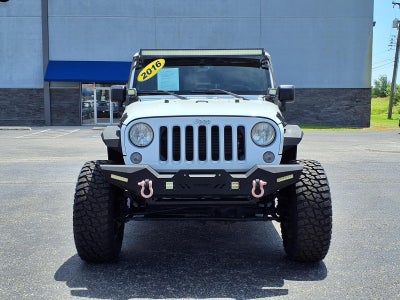 2016 Jeep Wrangler Unlimited Sahara