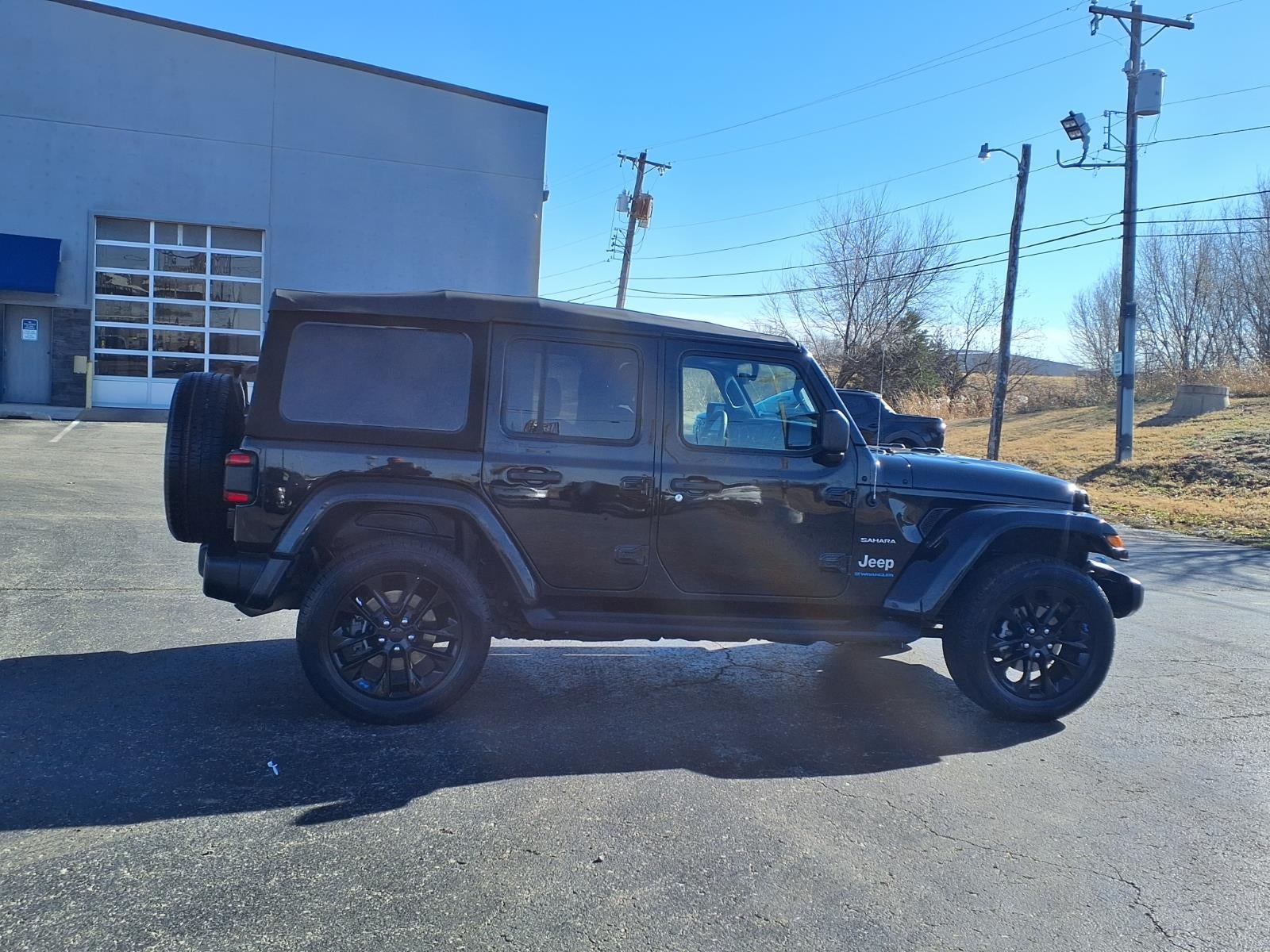 2023 Jeep Wrangler Sahara 4xe