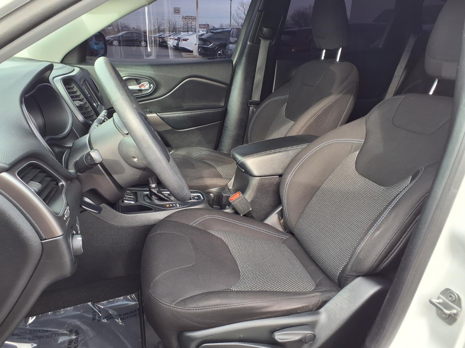 2020 Jeep Cherokee Latitude