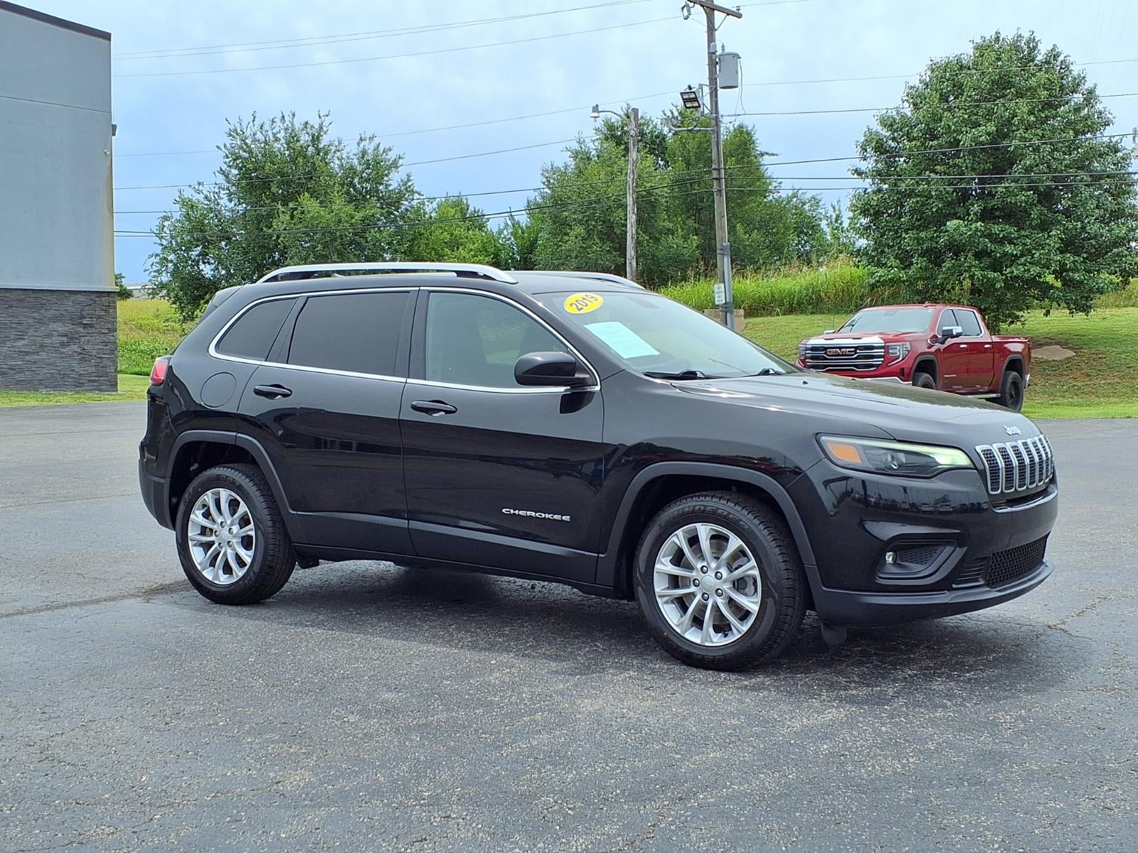 2019 Jeep Cherokee Latitude