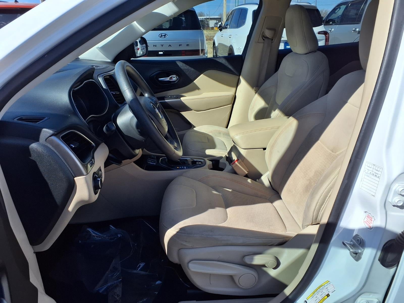 2020 Jeep Cherokee Latitude