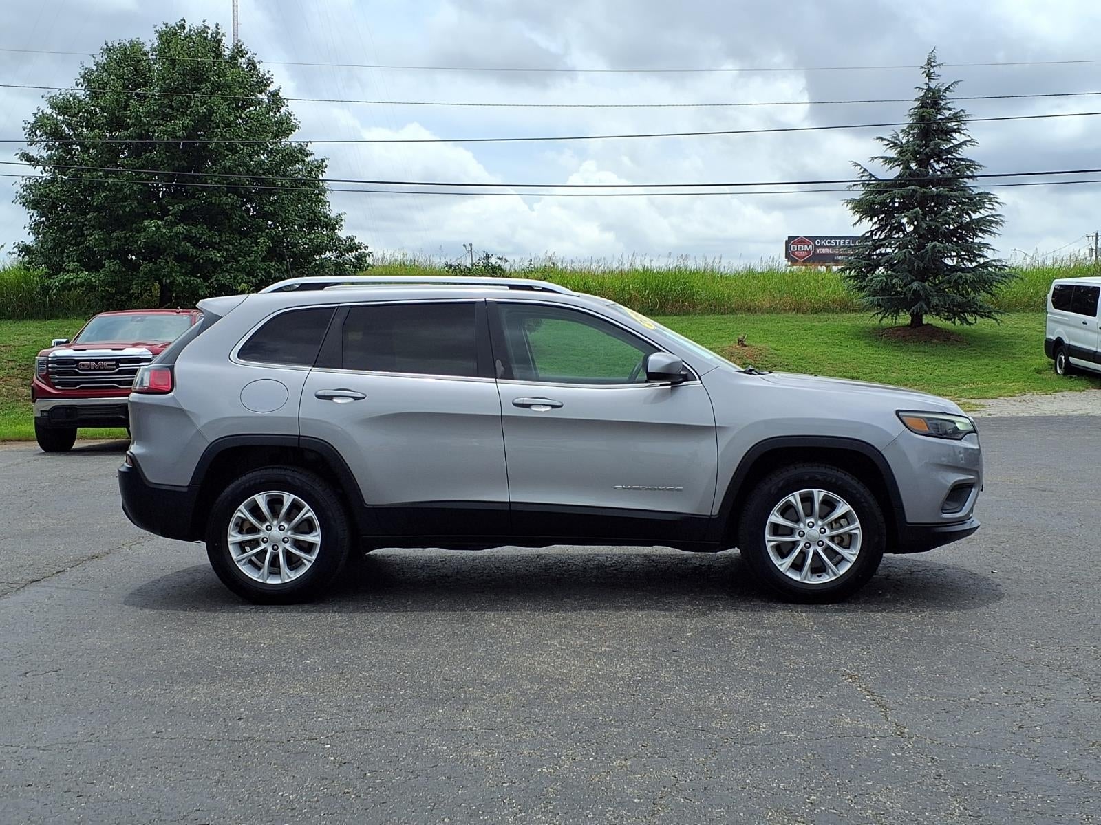 2019 Jeep Cherokee Latitude