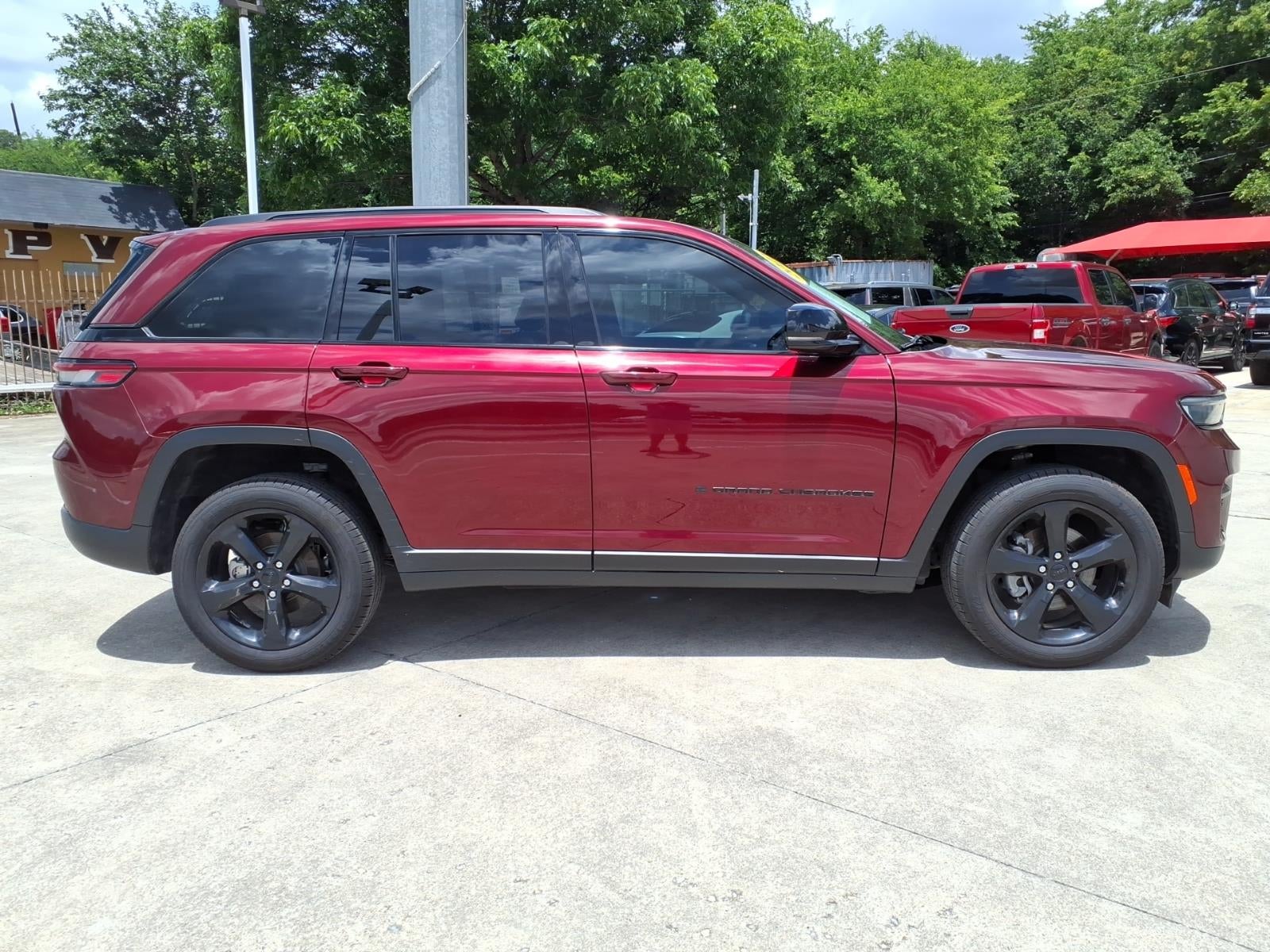 2023 Jeep Grand Cherokee Altitude