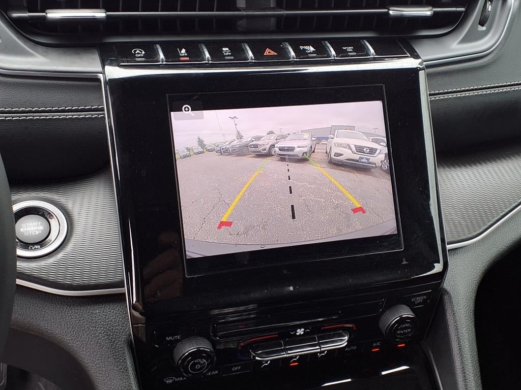 2023 Jeep Grand Cherokee Laredo