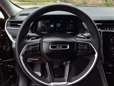 2023 Jeep Grand Cherokee Laredo