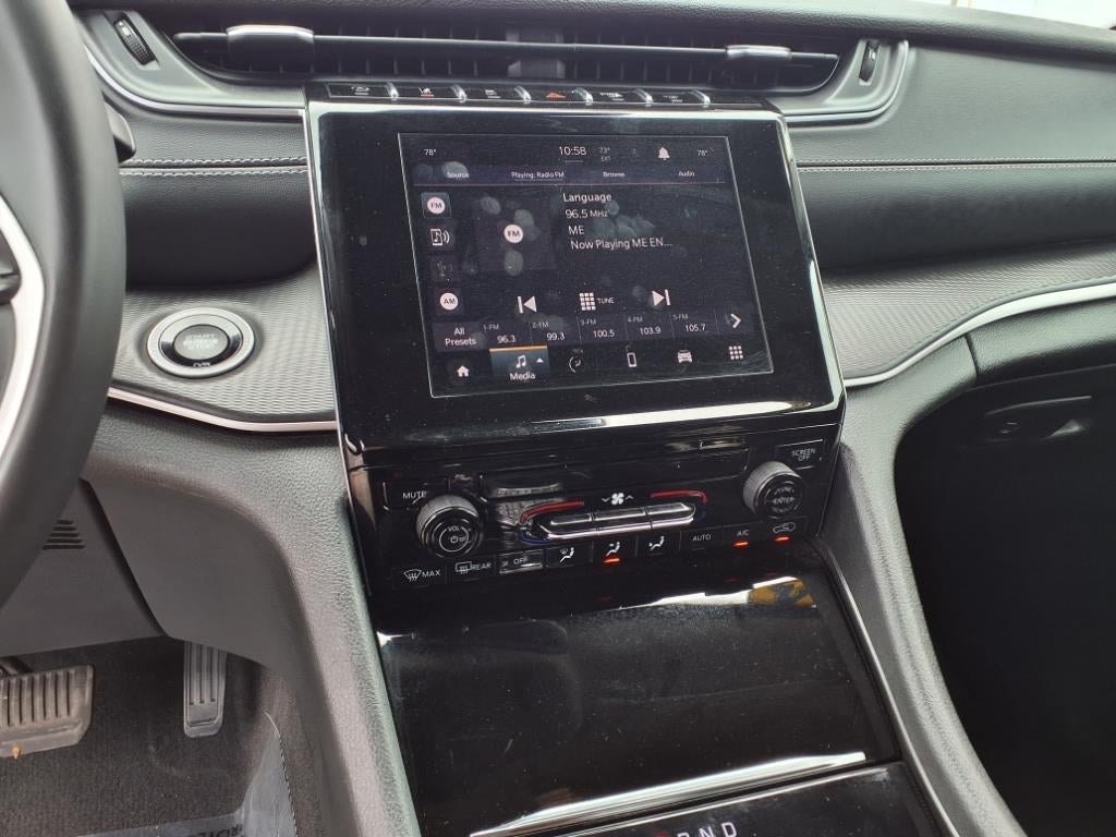 2023 Jeep Grand Cherokee Laredo