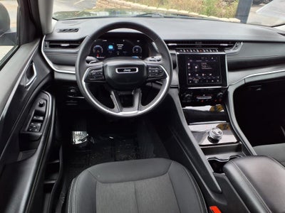 2023 Jeep Grand Cherokee Laredo