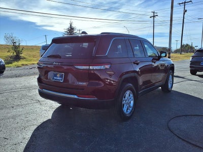 2023 Jeep Grand Cherokee Laredo