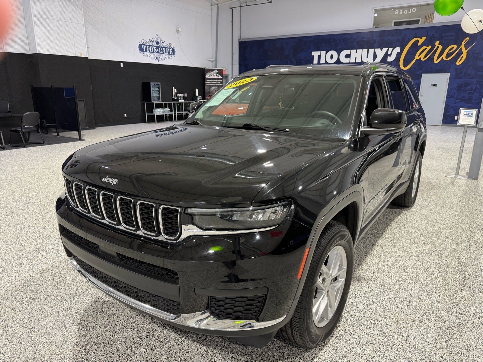 2023 Jeep Grand Cherokee L Laredo