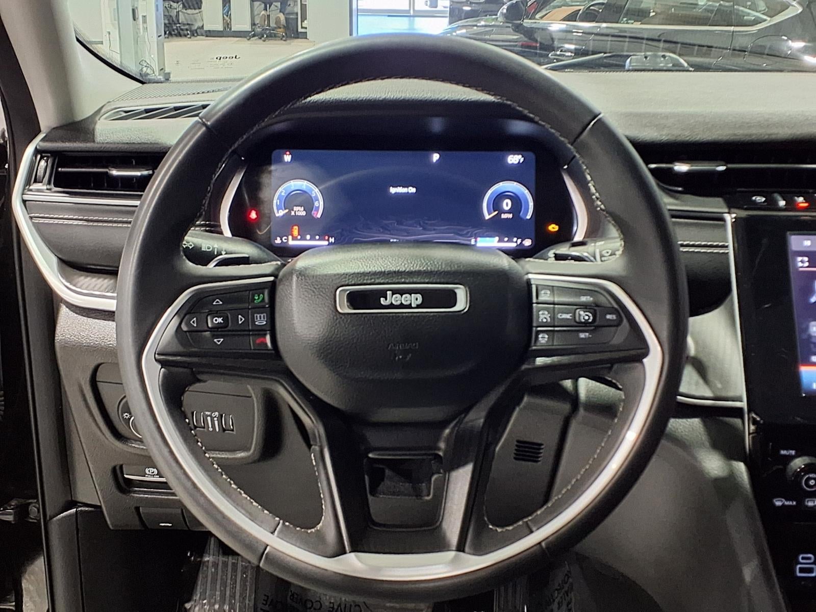 2023 Jeep Grand Cherokee L Laredo