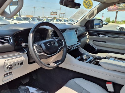 2023 Jeep Wagoneer Base
