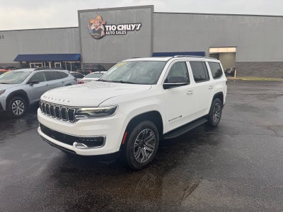 2023 Jeep Wagoneer Base