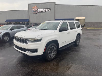 2023 Jeep Wagoneer Base