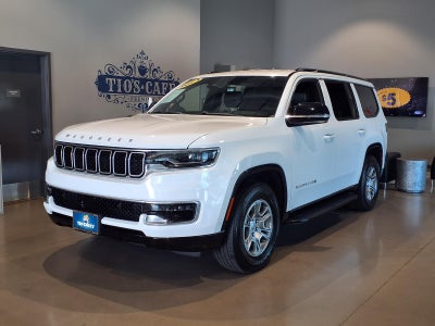 2023 Jeep Wagoneer Base