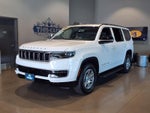 2023 Jeep Wagoneer Base