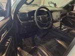 2023 Jeep Wagoneer Base