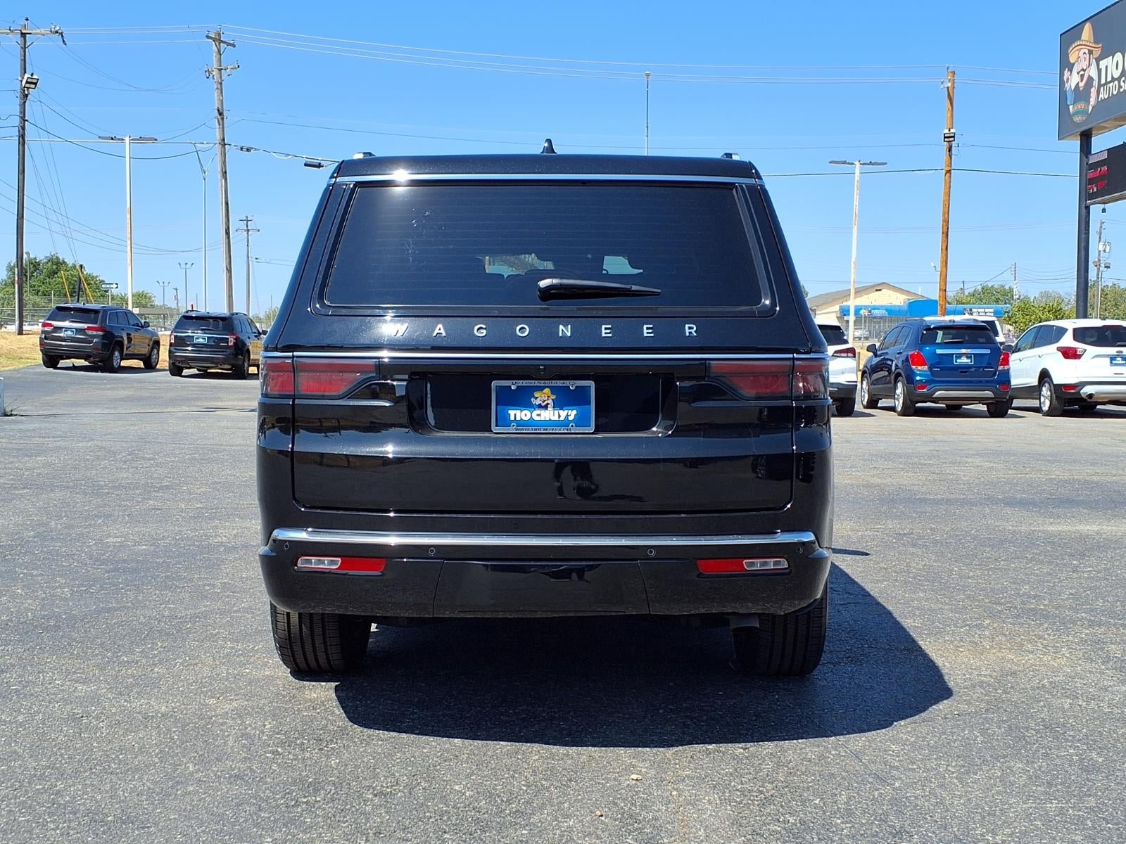 2025 Jeep Wagoneer Base