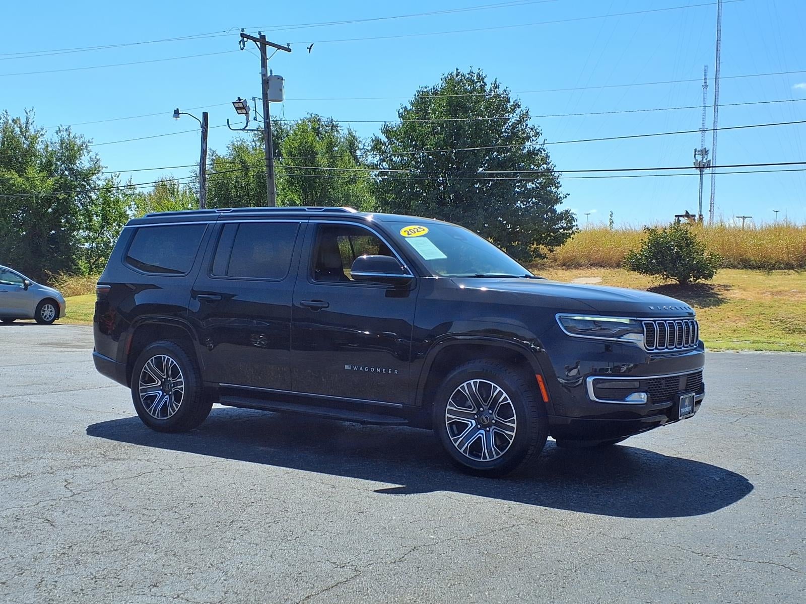 2025 Jeep Wagoneer Base
