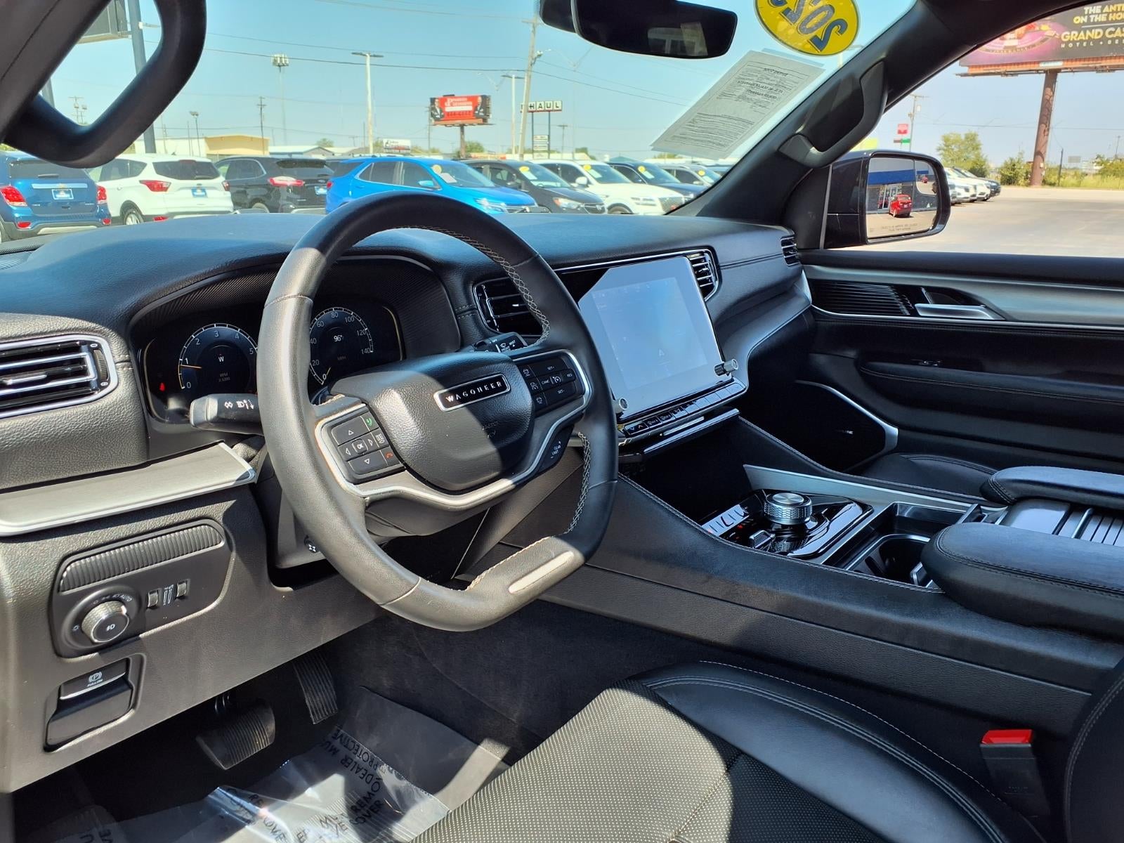 2025 Jeep Wagoneer Base