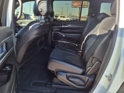 2022 Jeep Wagoneer Series II