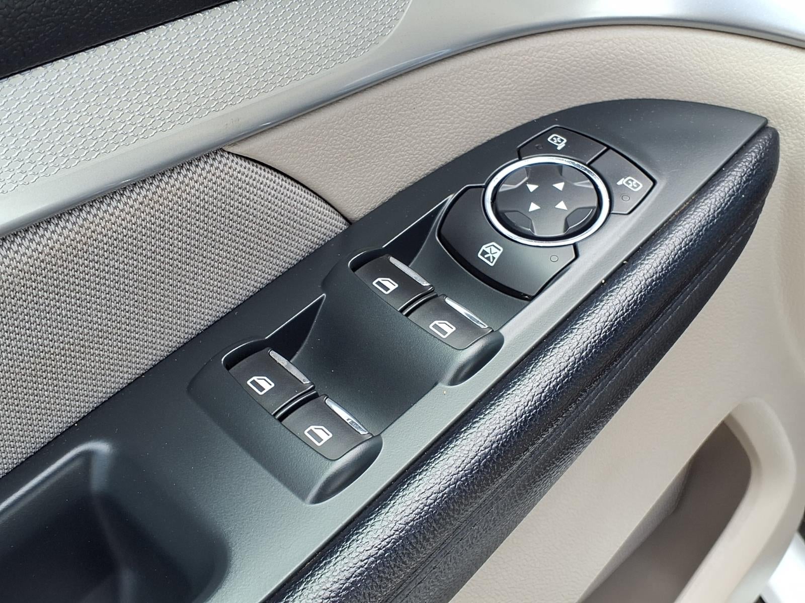 2018 Ford Explorer Base