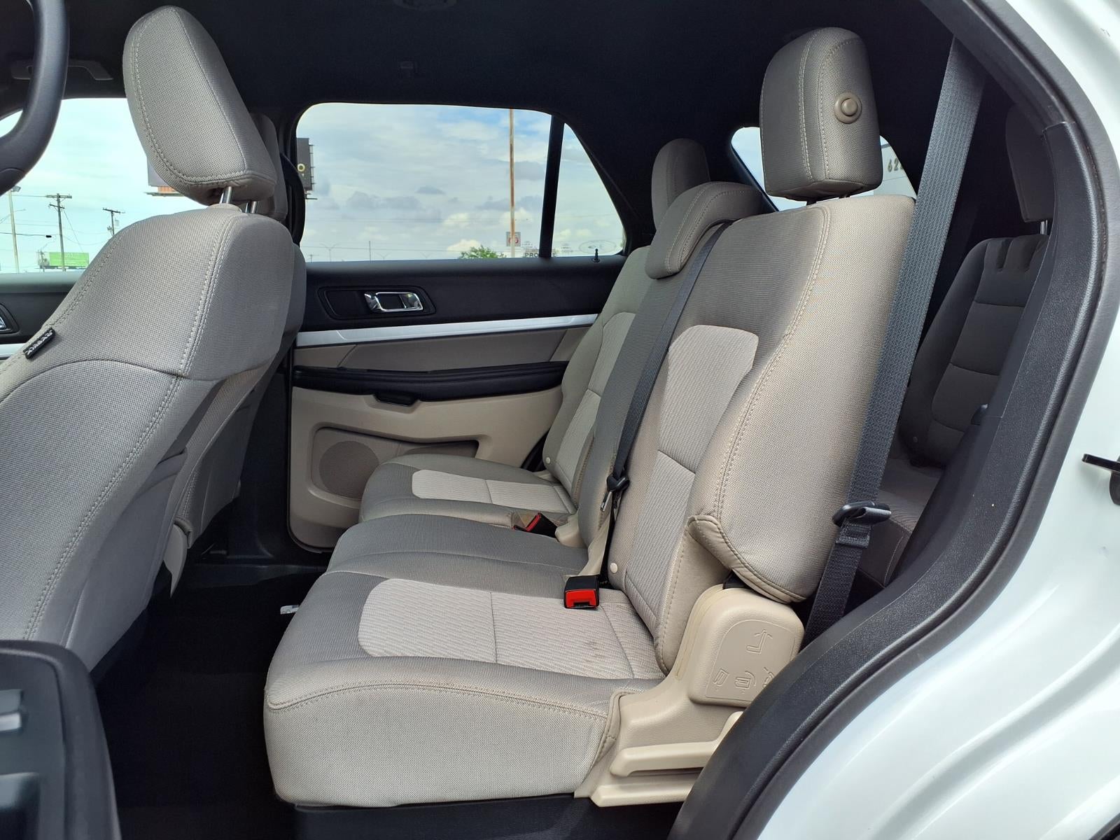 2018 Ford Explorer Base