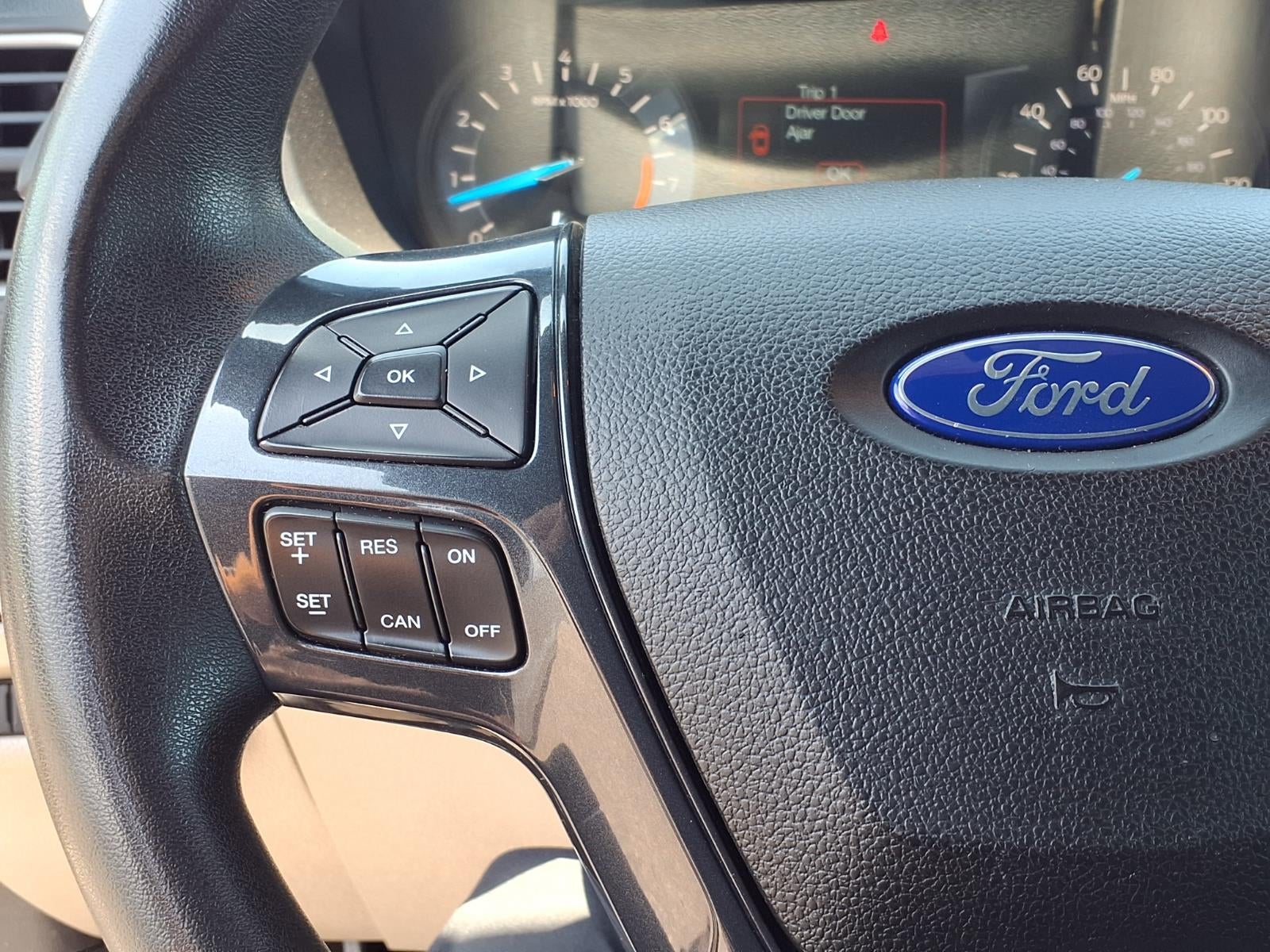 2018 Ford Explorer Base