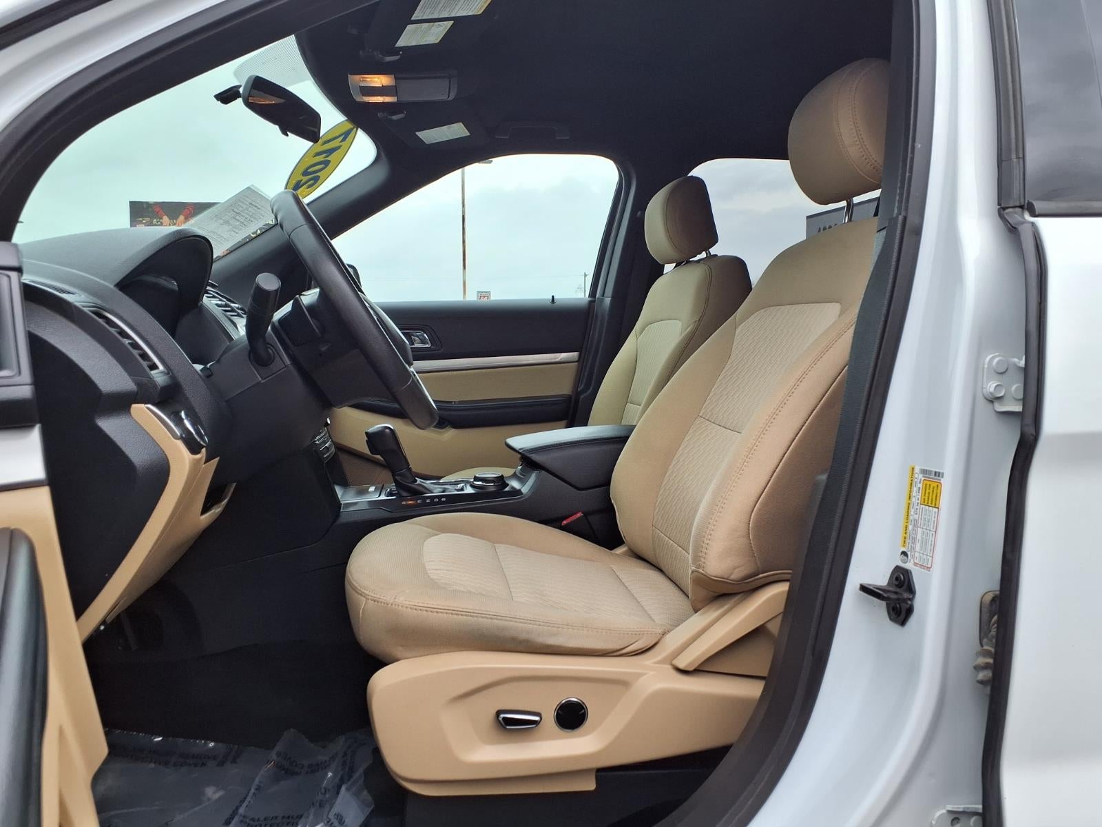 2017 Ford Explorer Base