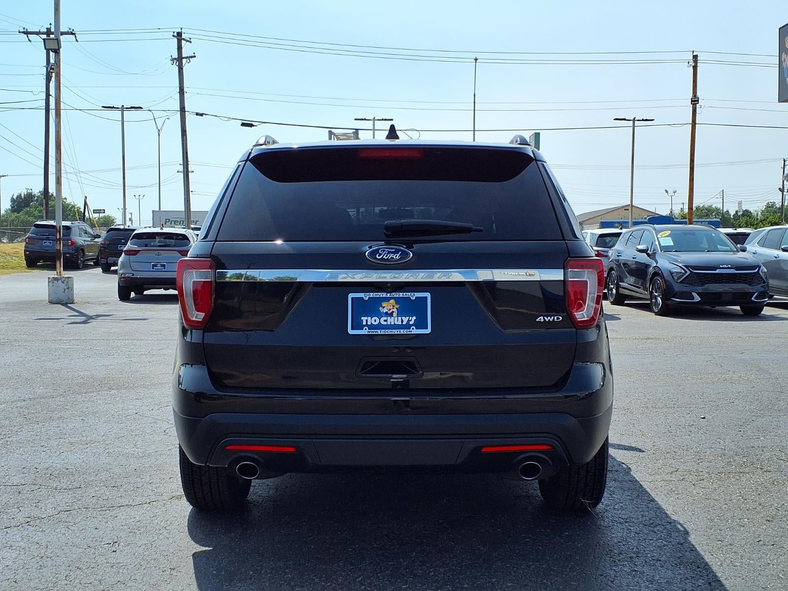 2017 Ford Explorer Base