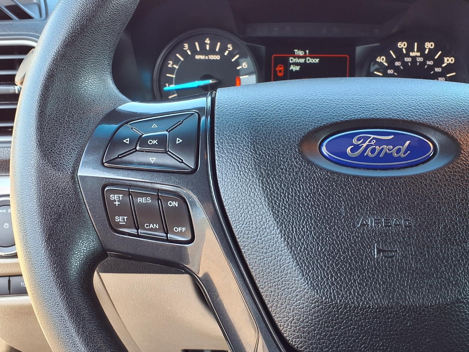 2018 Ford Explorer Base