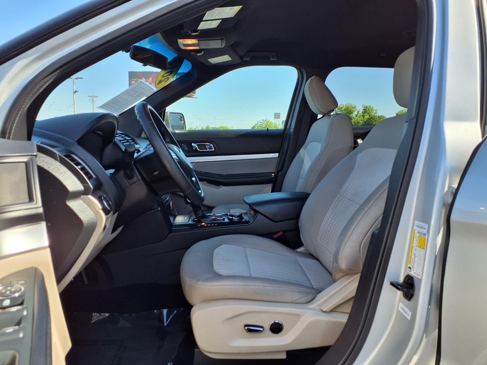 2018 Ford Explorer Base