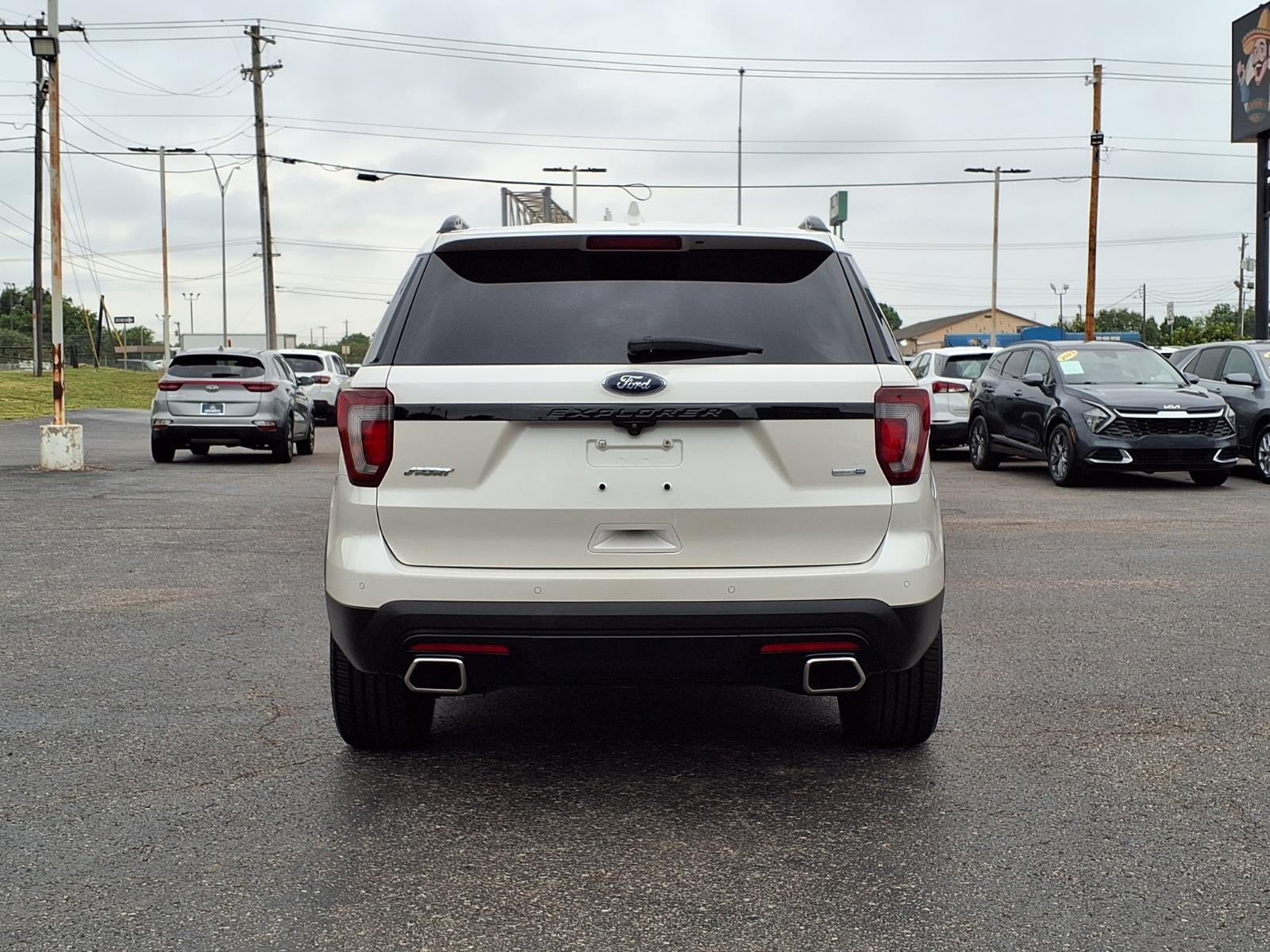 2016 Ford Explorer Sport