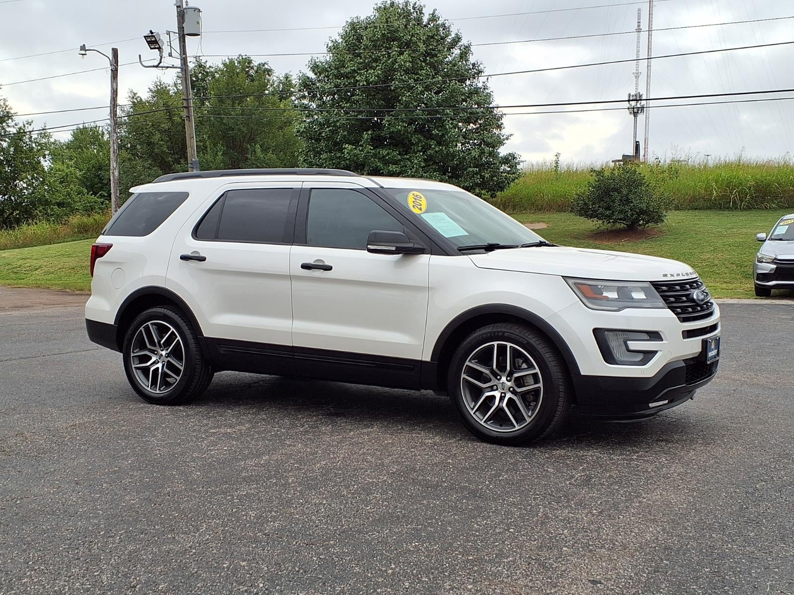 2016 Ford Explorer Sport