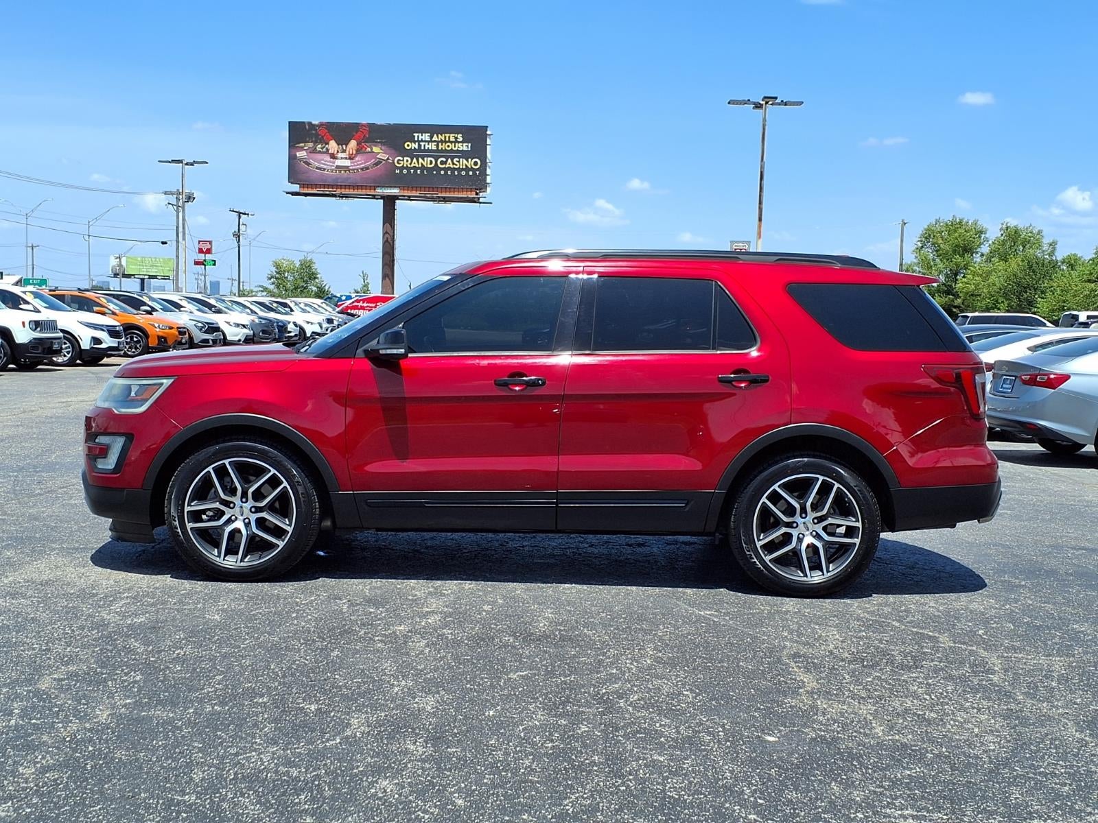 2016 Ford Explorer Sport