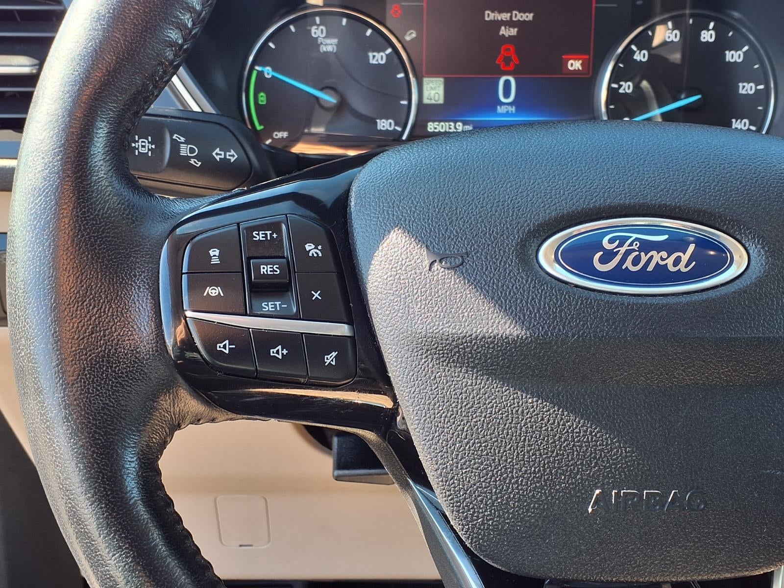 2021 Ford Escape Hybrid SE