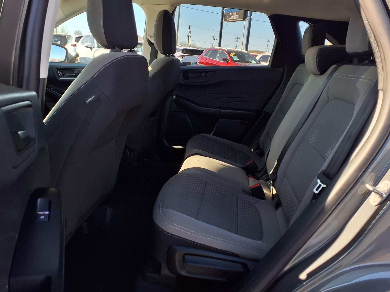 2022 Ford Escape Hybrid SE