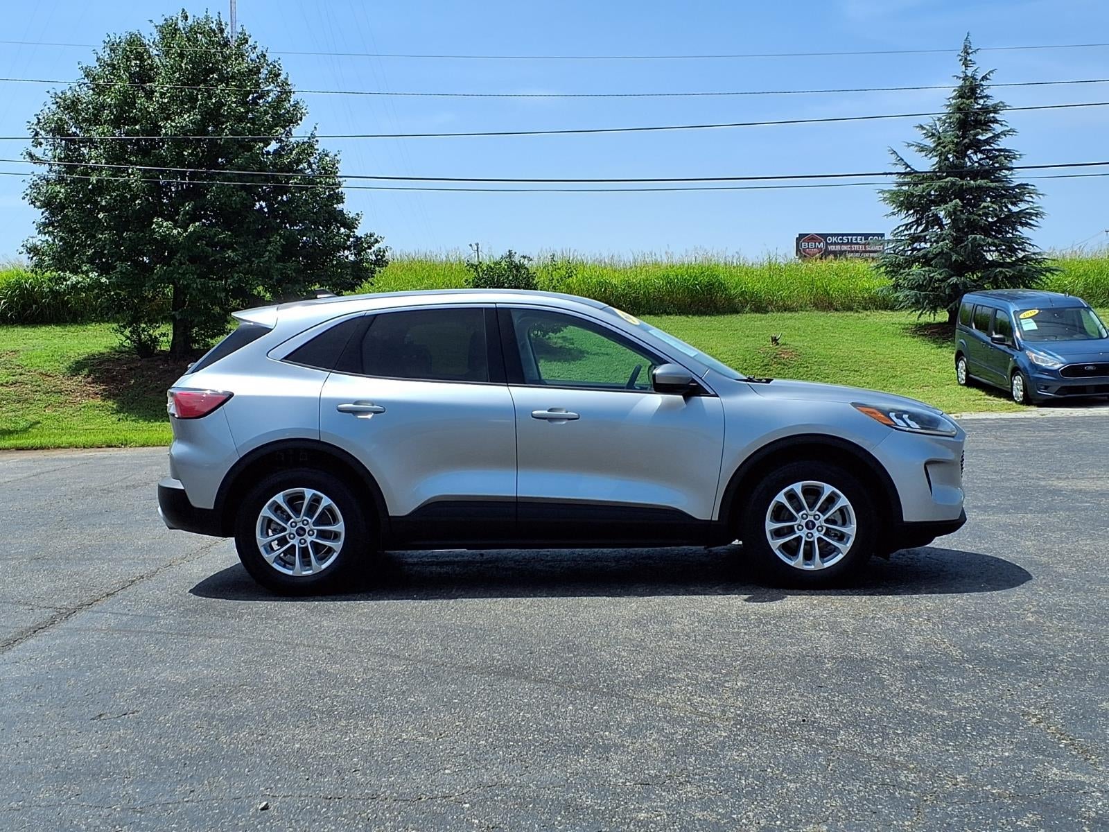 2021 Ford Escape Hybrid SE