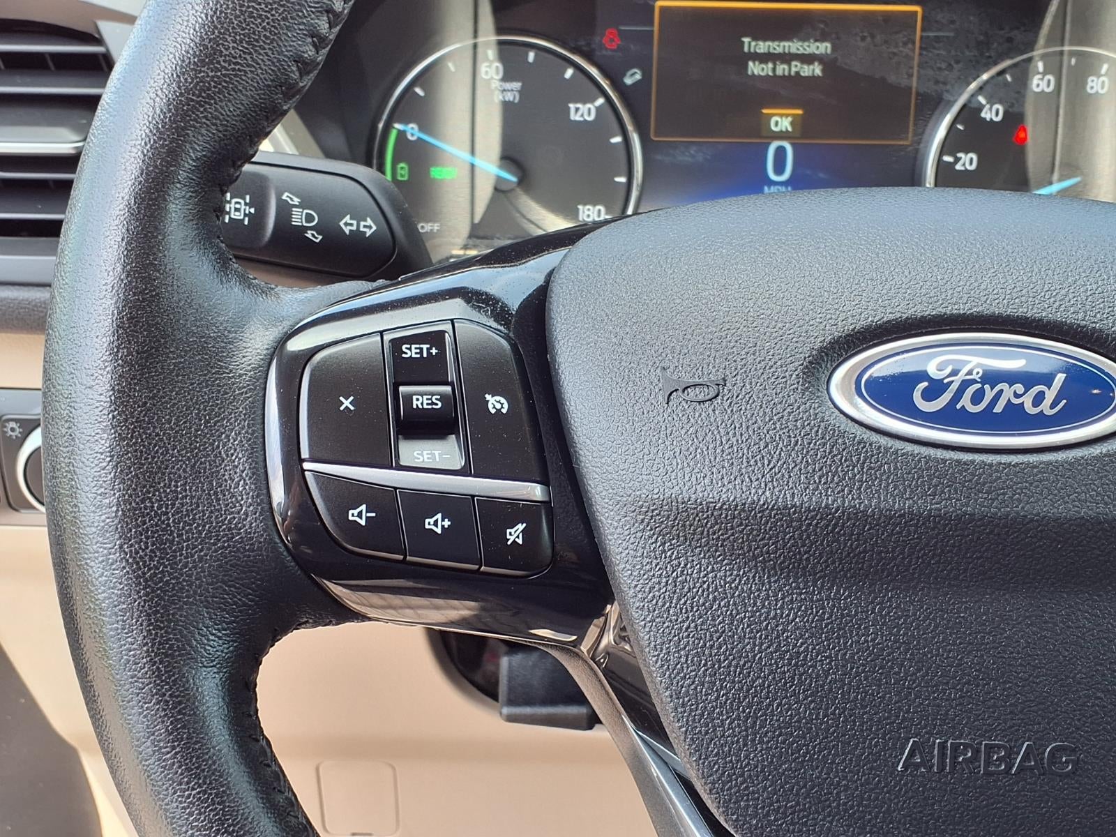 2021 Ford Escape Hybrid SE