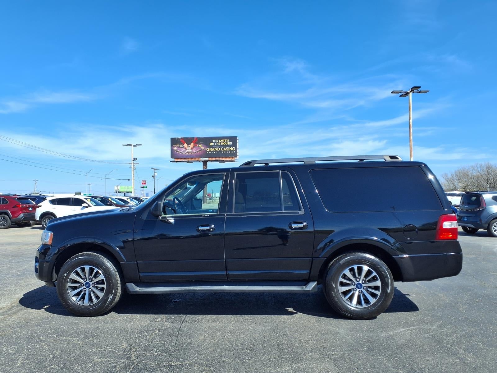 2016 Ford Expedition EL XLT