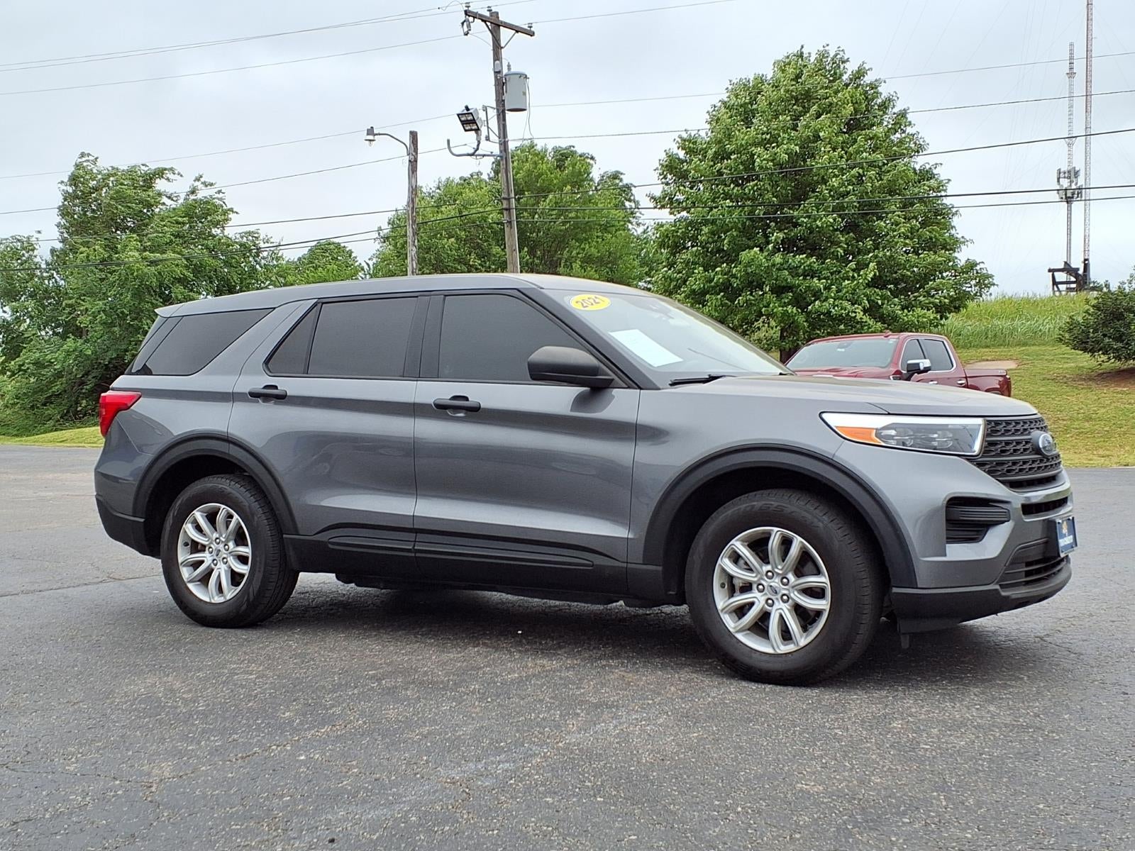 2021 Ford Explorer Base