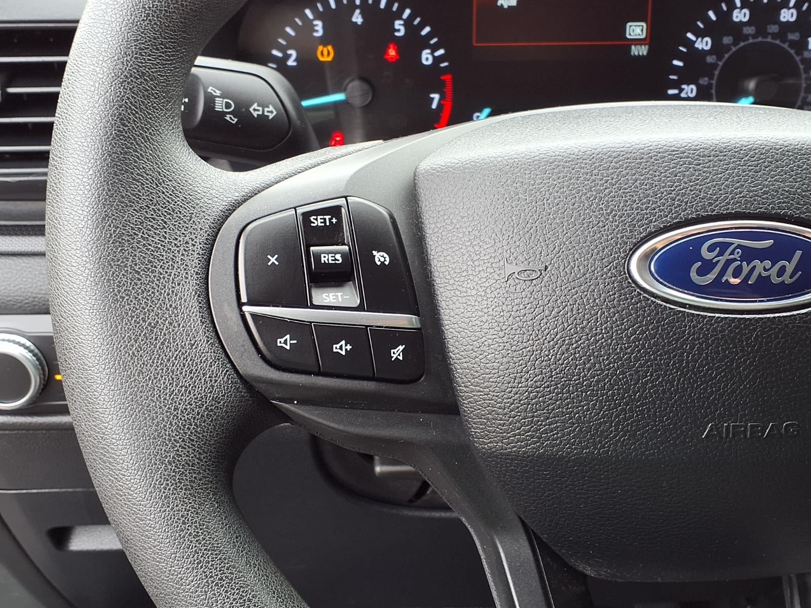 2021 Ford Explorer Base