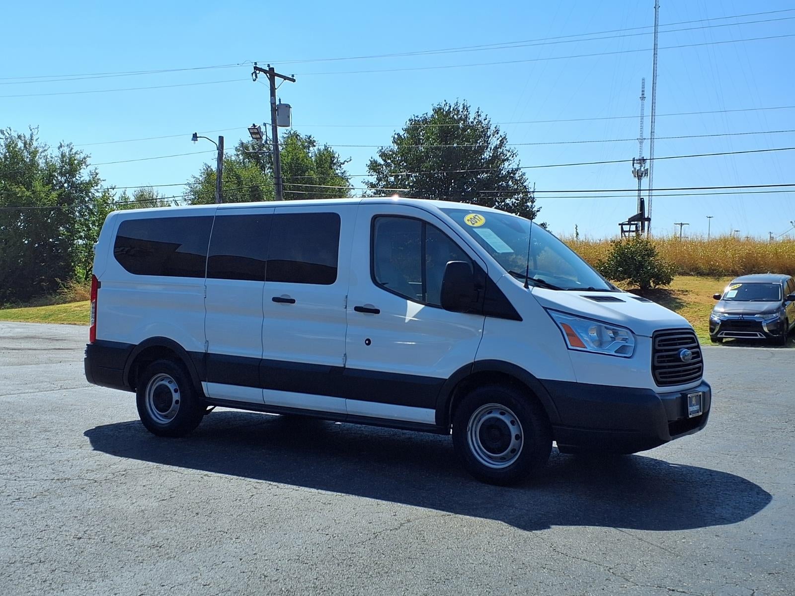 2017 Ford Transit Base
