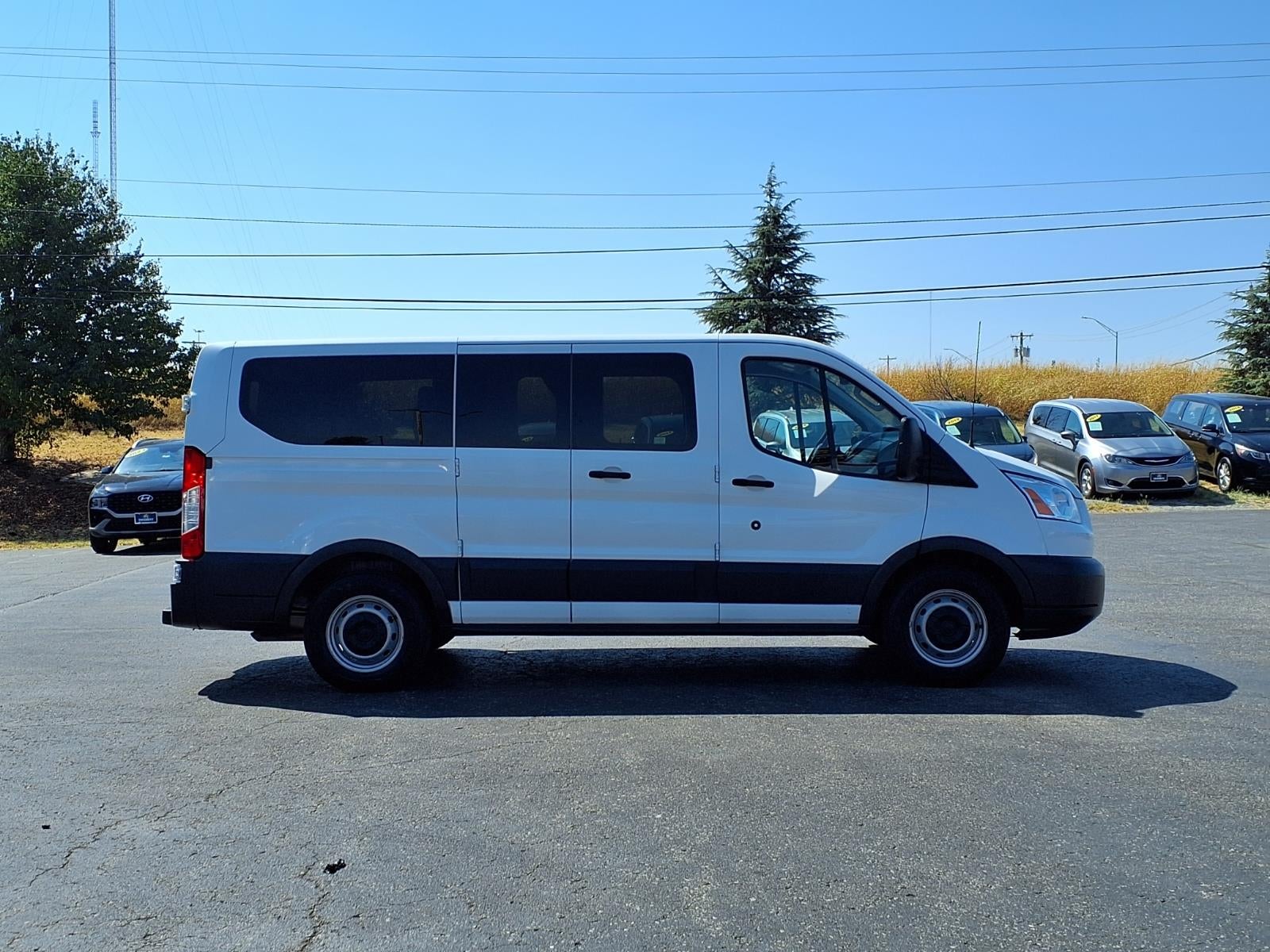 2017 Ford Transit Base