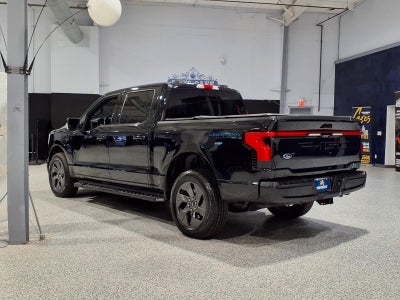 2023 Ford F-150 Lightning Base