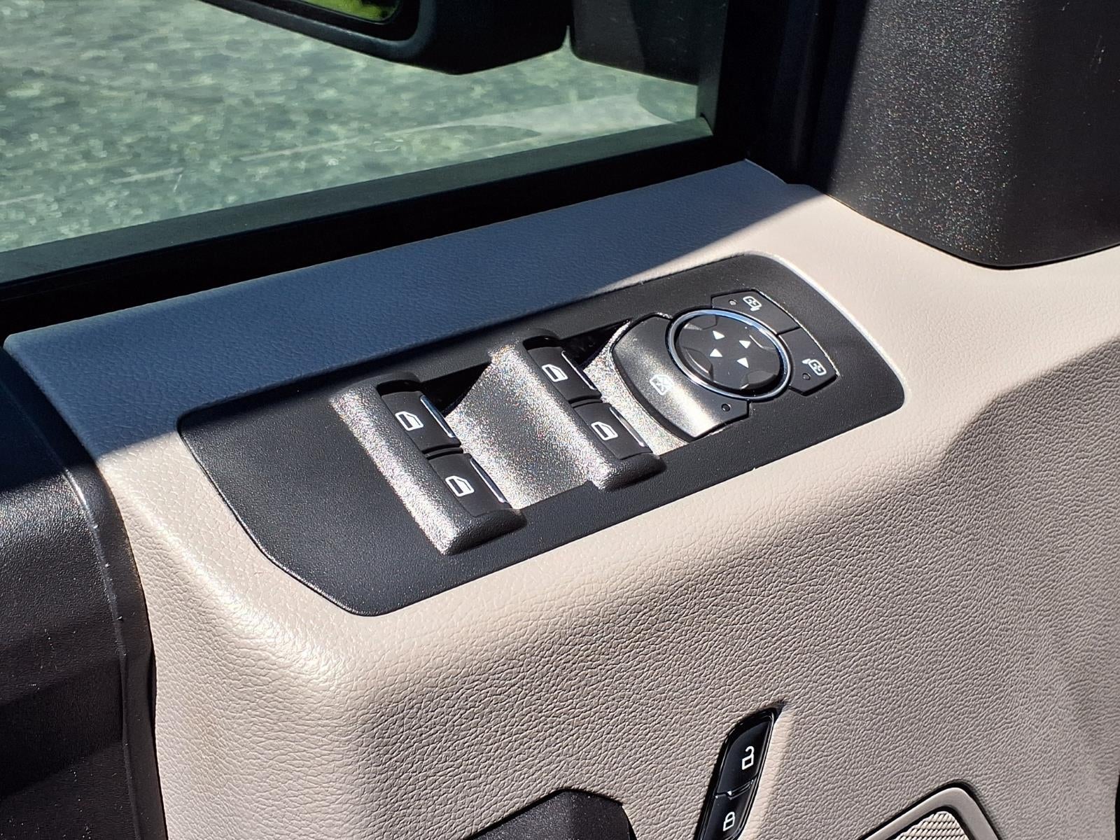 2017 Ford F-150 Base