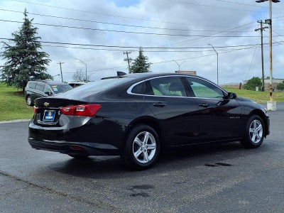 2022 Chevrolet Malibu LS