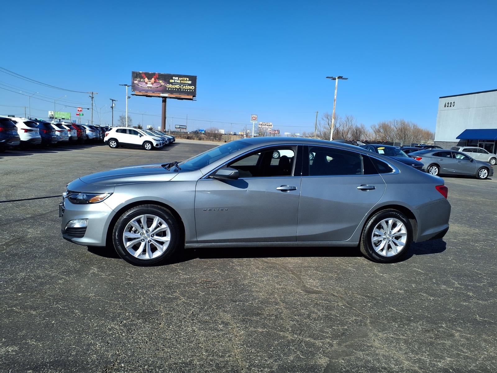2023 Chevrolet Malibu LT