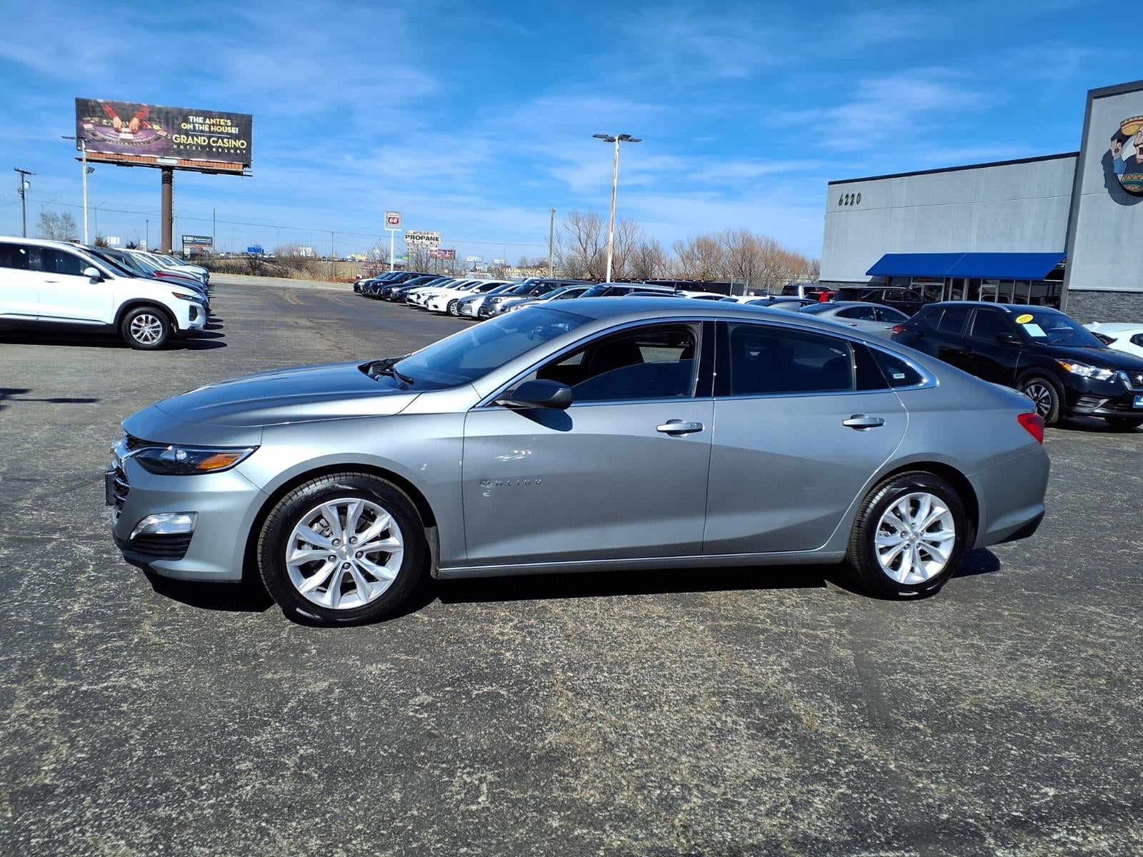 2023 Chevrolet Malibu LT